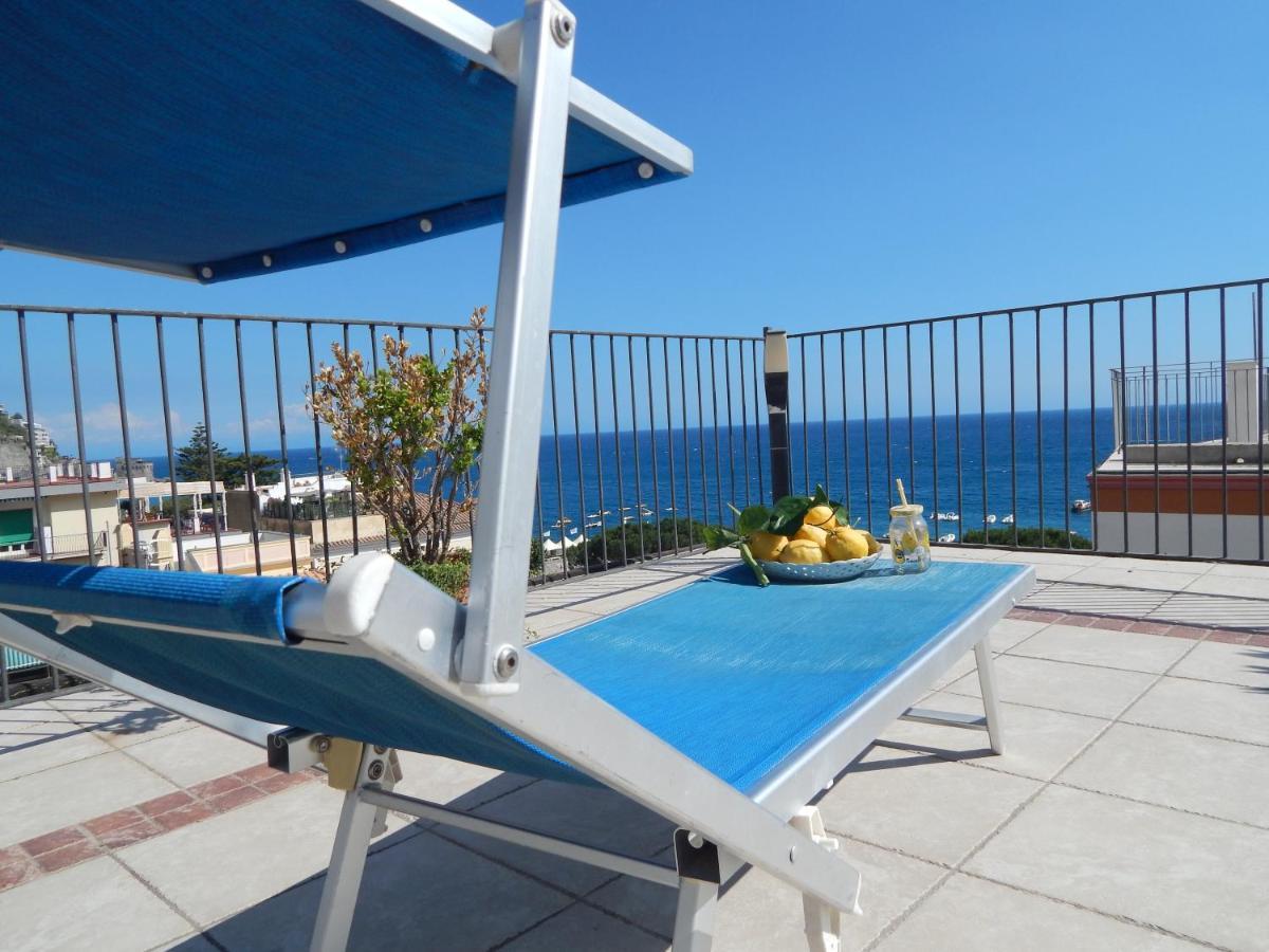 Riviera B&B Rooms Maiori Luaran gambar