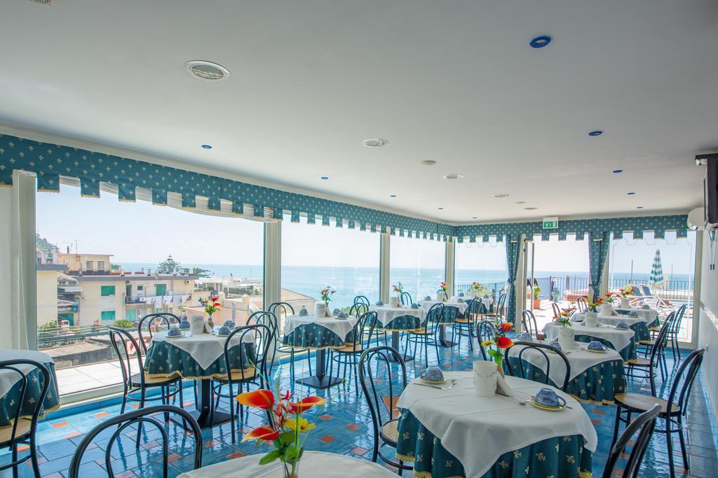 Riviera B&B Rooms Maiori Luaran gambar