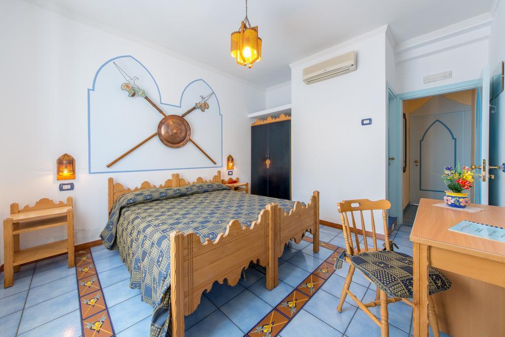 Riviera B&B Rooms Maiori Bilik gambar