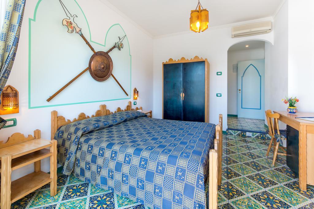 Riviera B&B Rooms Maiori Luaran gambar